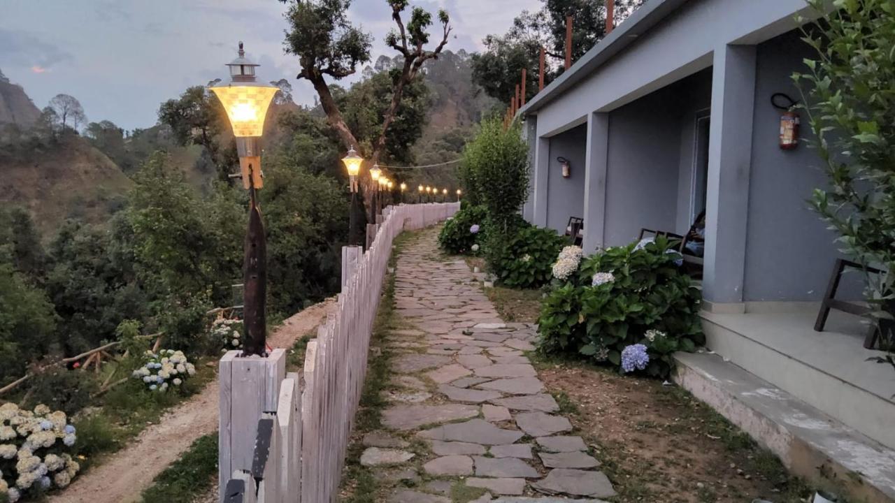 Shiva Valley Resort Kokhliyal Gaon Luaran gambar